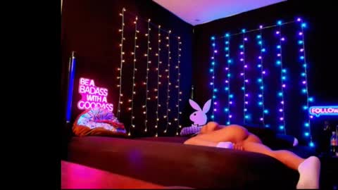 Eetantungfuk Mias online show from 26, 2, 2025