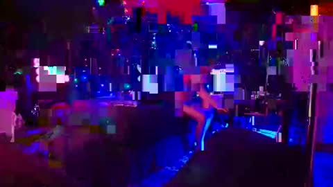 Eetantungfuk Mias online show from 8, 3, 2025