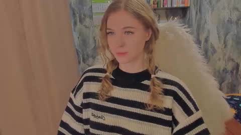 Juxsy online show from 4, 12, 2025