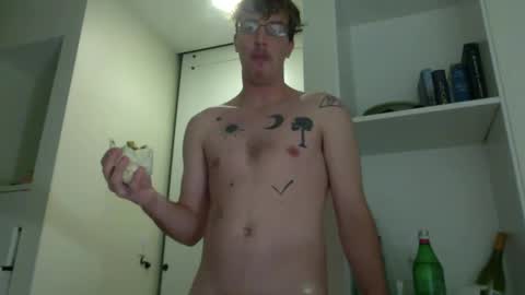 J and Sugar snap pea online show from 8, 12, 2024