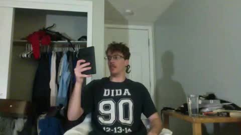 J and Sugar snap pea online show from 18, 3, 2026