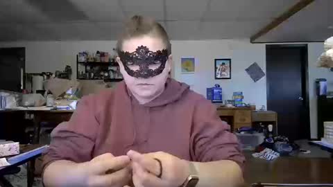 Snapshot of k1t_kat97 chatting on 12, 10, 2025 k1t_kat97 online show from 12, 10, 2025