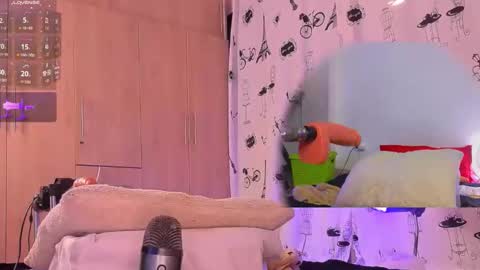  Karolin  online show from 13, 4, 2026