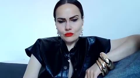 k_queen36 online show from 27, 5, 2026
