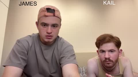 Snapshot of k_vs_j chatting on 6, 10, 2025 k_vs_j online show from 6, 10, 2025