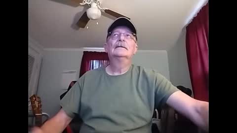 kabriggs136 online show from 4, 12, 2024