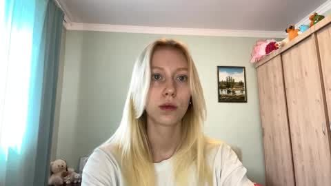 Snapshot of kacicasal chatting on 4, 6, 2026 Mia 1st day here online show from 4, 6, 2026