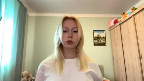 Snapshot of kacicasal chatting on 8, 6, 2026 Mia 1st day here online show from 8, 6, 2026