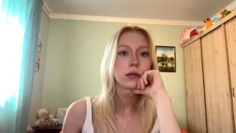 Snapshot of kacicasal chatting on 10, 6, 2026 Mia 1st day here online show from 10, 6, 2026
