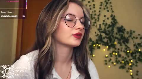 Tate online show from 13, 10, 2025