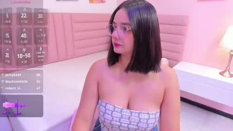 Kyelie online show from 3, 10, 2025