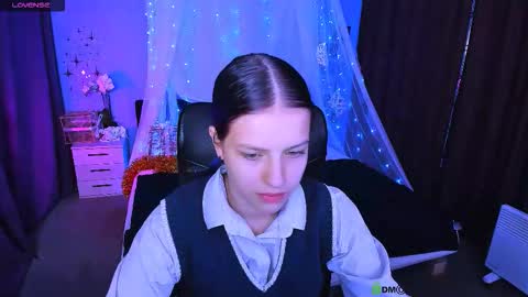 kaela_spell_ online show from 18, 1, 2026