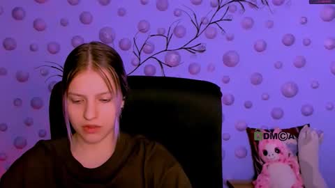 kaela_spell_ online show from 13, 3, 2026