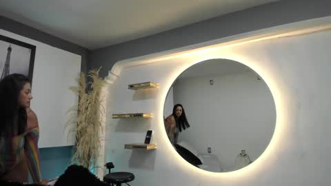 Antonella online show from 10, 10, 2025