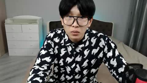 Kai Chicken online show from 4, 12, 2025