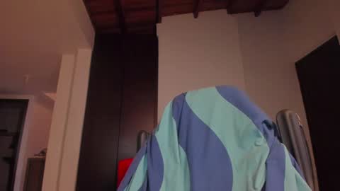 kai_herectix online show from 2, 2, 2025