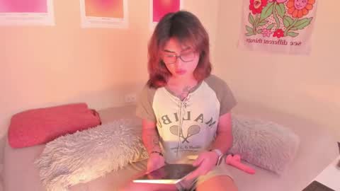 Kai Novoa online show from 15, 10, 2025