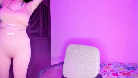 kaiahmont online show from 11, 11, 2025