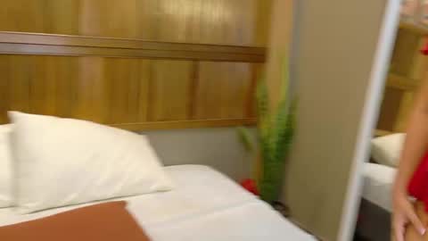 kaiawhite online show from 16, 4, 2026