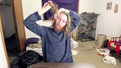 Kaiku77 online show from 1, 1, 2025