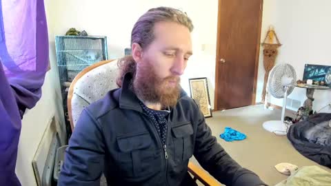 Kaiku77 online show from 6, 3, 2025