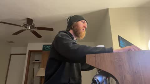 Kaiku77 online show from 18, 3, 2026