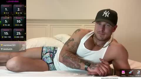 Snapshot of kainehart chatting on 20, 4, 2026 kainehart online show from 20, 4, 2026