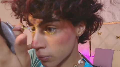 kaisage_tay online show from 6, 4, 2026