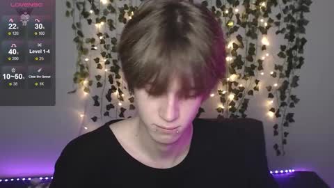 slutkai online show from 19, 11, 2025