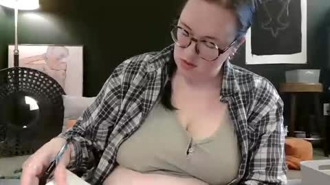 Snapshot of kaitrosss chatting on 8, 5, 2026 kaitrosss online show from 8, 5, 2026