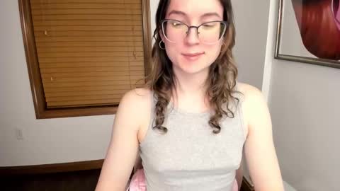 Kaiya    online show from 1, 2, 2025