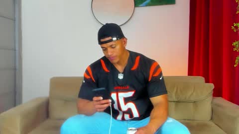 kale thomson online show from 1, 3, 2026