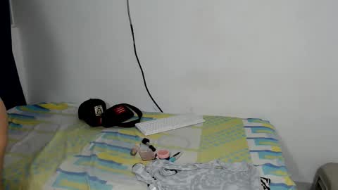 kalifah_ online show from 28, 2, 2026