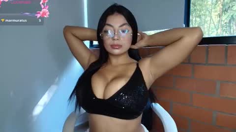 Snapshot of kaliffa_zoe chatting on 5, 10, 2025 Zoe online show from 5, 10, 2025