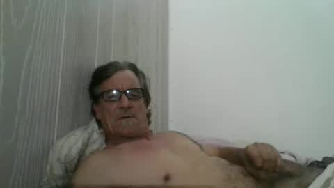 Snapshot of kalifornia91666 chatting on 7, 1, 2025 kalifornia91666 online show from 7, 1, 2025