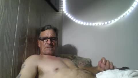 Snapshot of kalifornia91666 chatting on 17, 11, 2025 kalifornia91666 online show from 17, 11, 2025