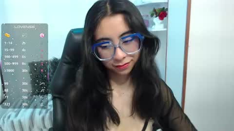 Snapshot of kalilowe_ chatting on 25, 6, 2026 Kali online show from 25, 6, 2026