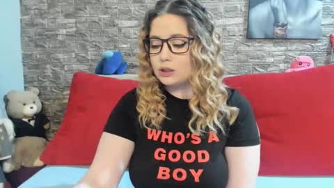 Snapshot of kalindahot chatting on 25, 4, 2026 kalindahot online show from 25, 4, 2026