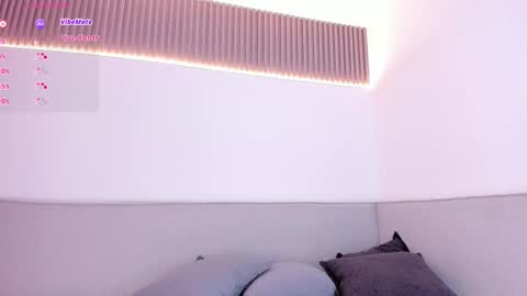 Carolina   online show from 15, 11, 2025