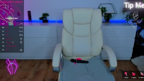 kamilahot25 online show from 6, 11, 2025