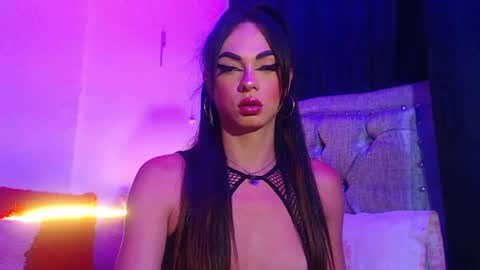CAMILA SANTAMARIA online show from 24, 6, 2026