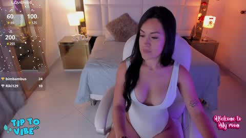 Snapshot of kamillaxx chatting on 21, 12, 2024 Kamila online show from 21, 12, 2024