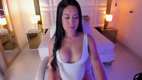 Snapshot of kamillaxx chatting on 12, 2, 2025 Kamila online show from 12, 2, 2025