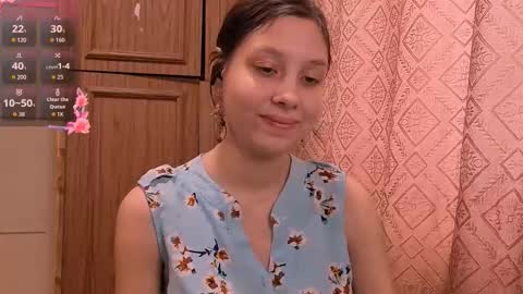 Mari  Simmons online show from 7, 11, 2025