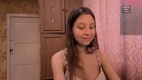 Mari  Simmons online show from 13, 11, 2025