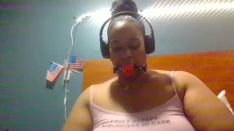 Snapshot of kandiikissed chatting on 10, 7, 2026 kandii Kissed online show from 10, 7, 2026