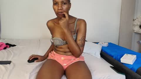 kandy_sweetss online show from 30, 4, 2026
