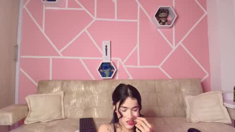 kaoriille online show from 15, 2, 2025