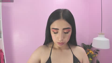 Snapshot of kaory_azumi chatting on 7, 1, 2025 kaory_azumi online show from 7, 1, 2025
