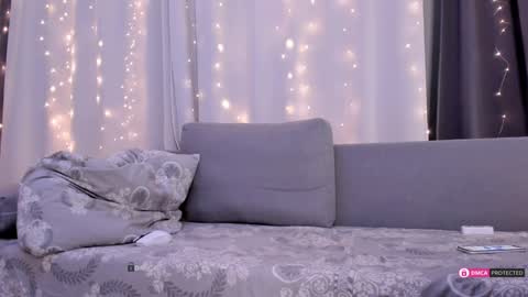 Snapshot of karamelsw chatting on 19, 1, 2025 Julia online show from 19, 1, 2025